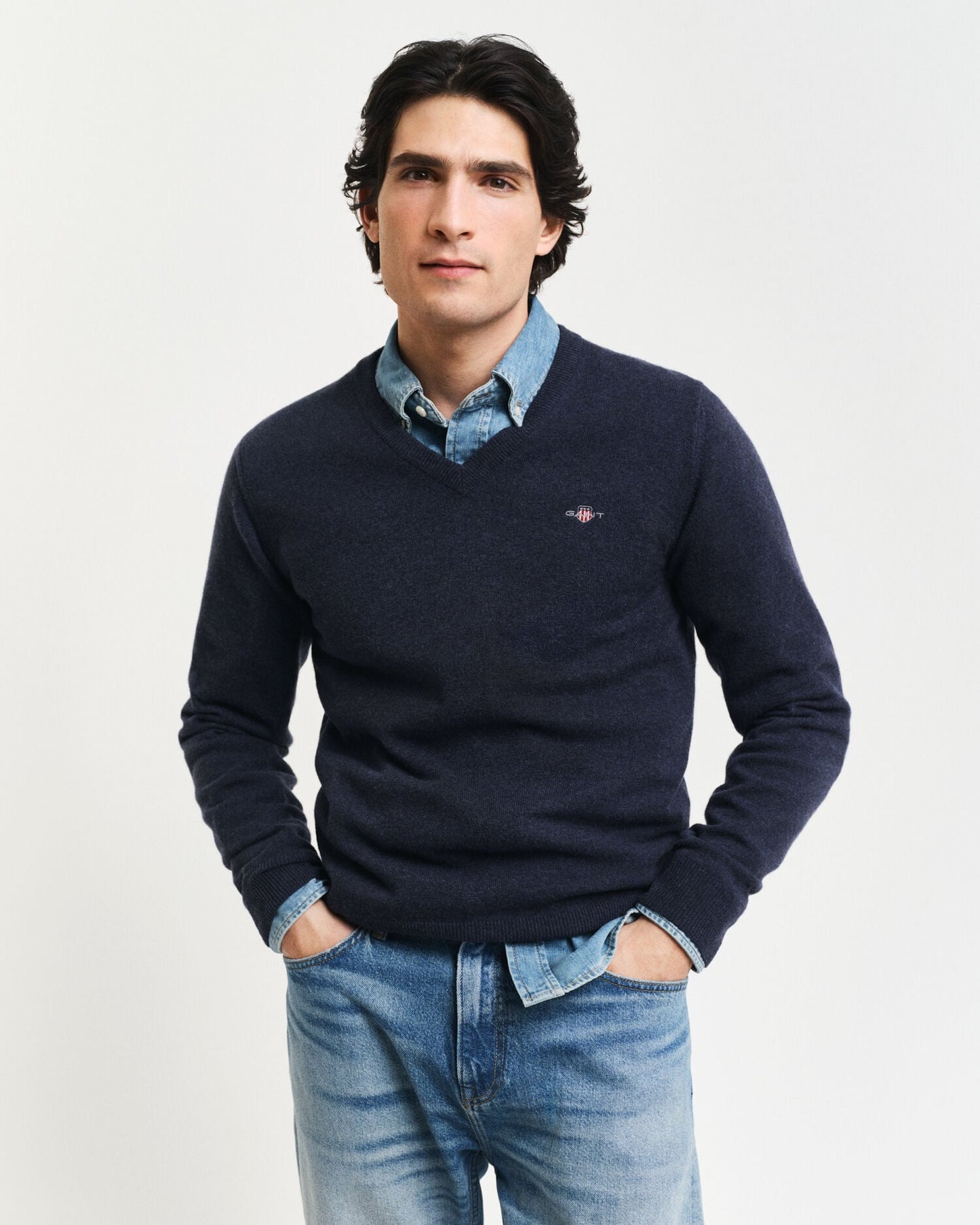 Feinste Lammwolle V-Ausschnitt Pullover