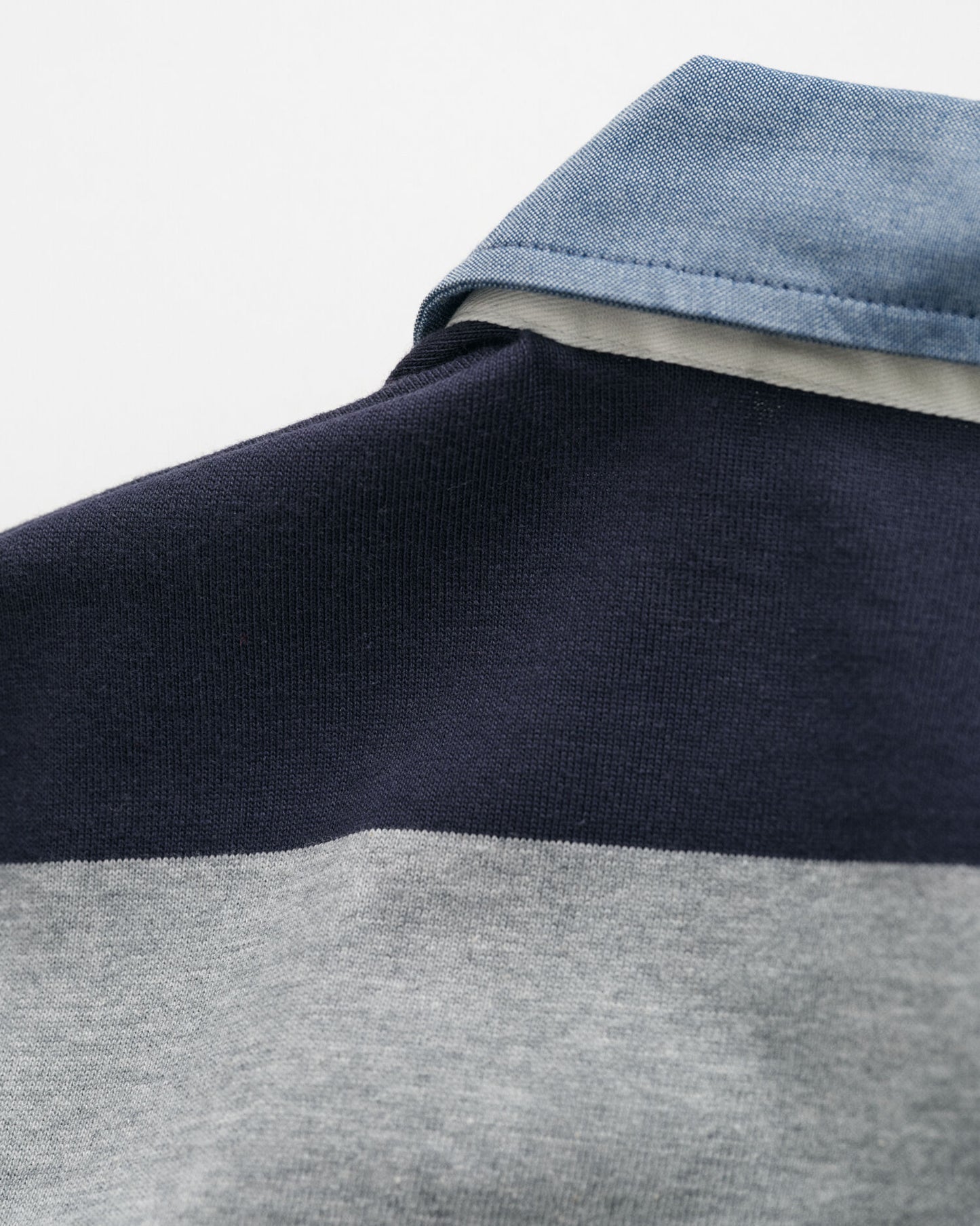 Polo lourd rayé à col en chambray