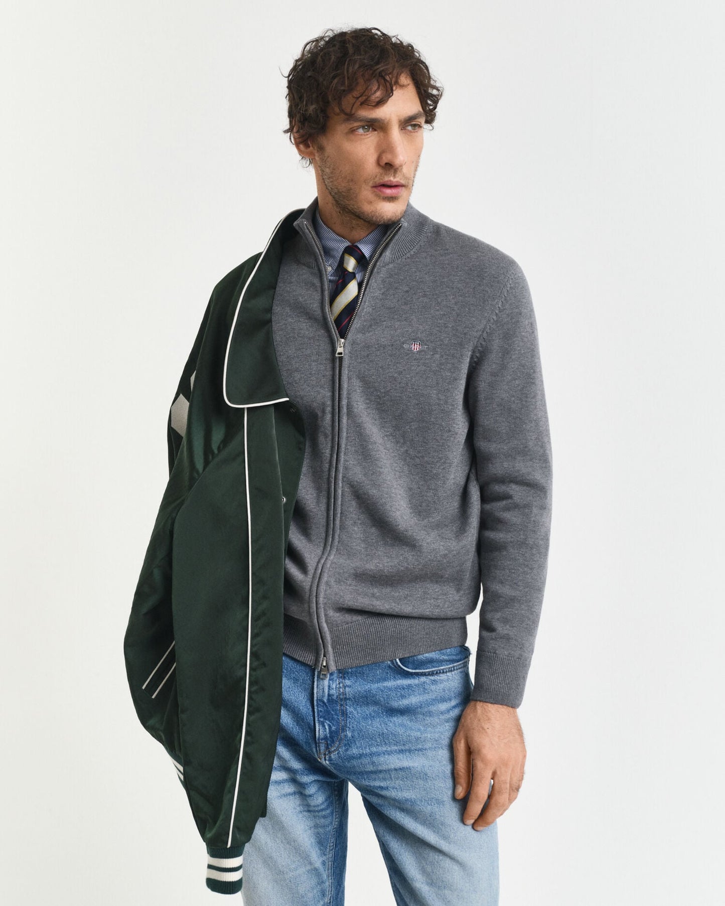 Legere Baumwoll-Strickjacke mit Reißverschluss