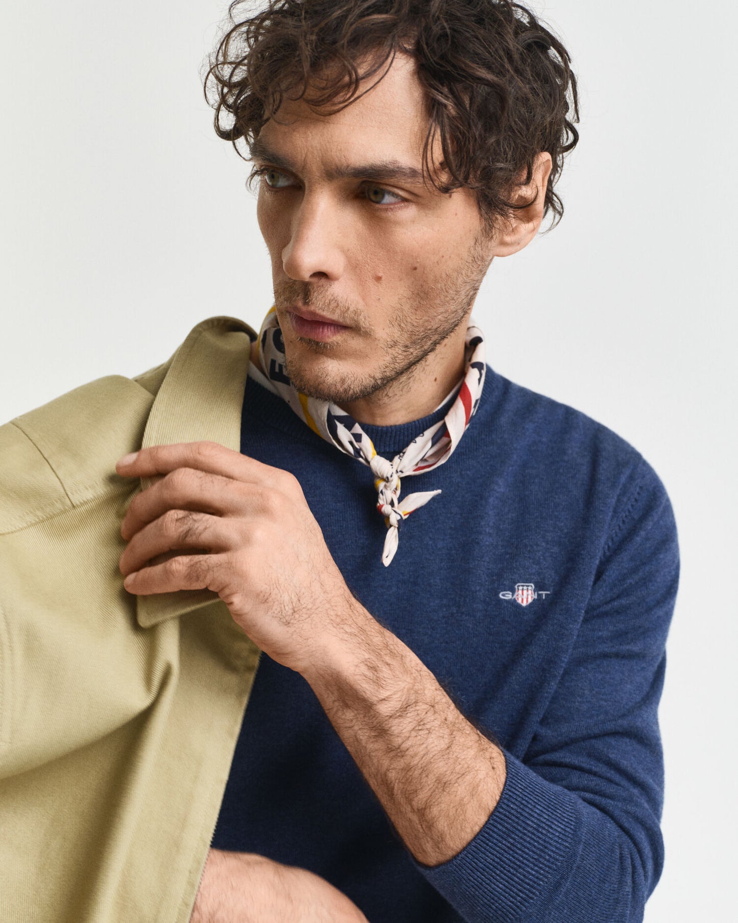 Klassischer Pullover mit Rundhalsausschnitt aus Baumwolle
