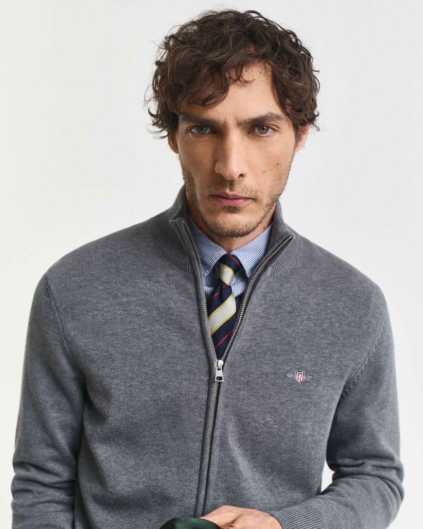 Legere Baumwoll-Strickjacke mit Reißverschluss