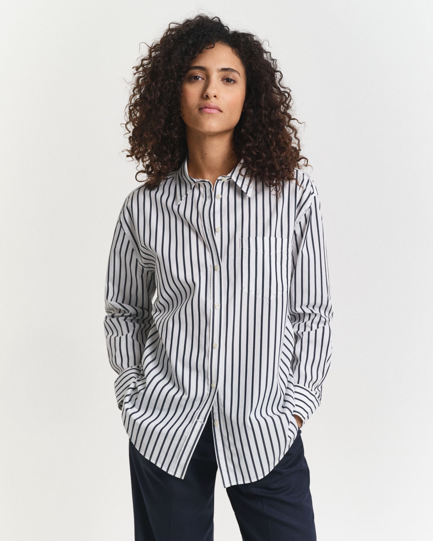 Chemise classique en popeline rayée coupe décontractée