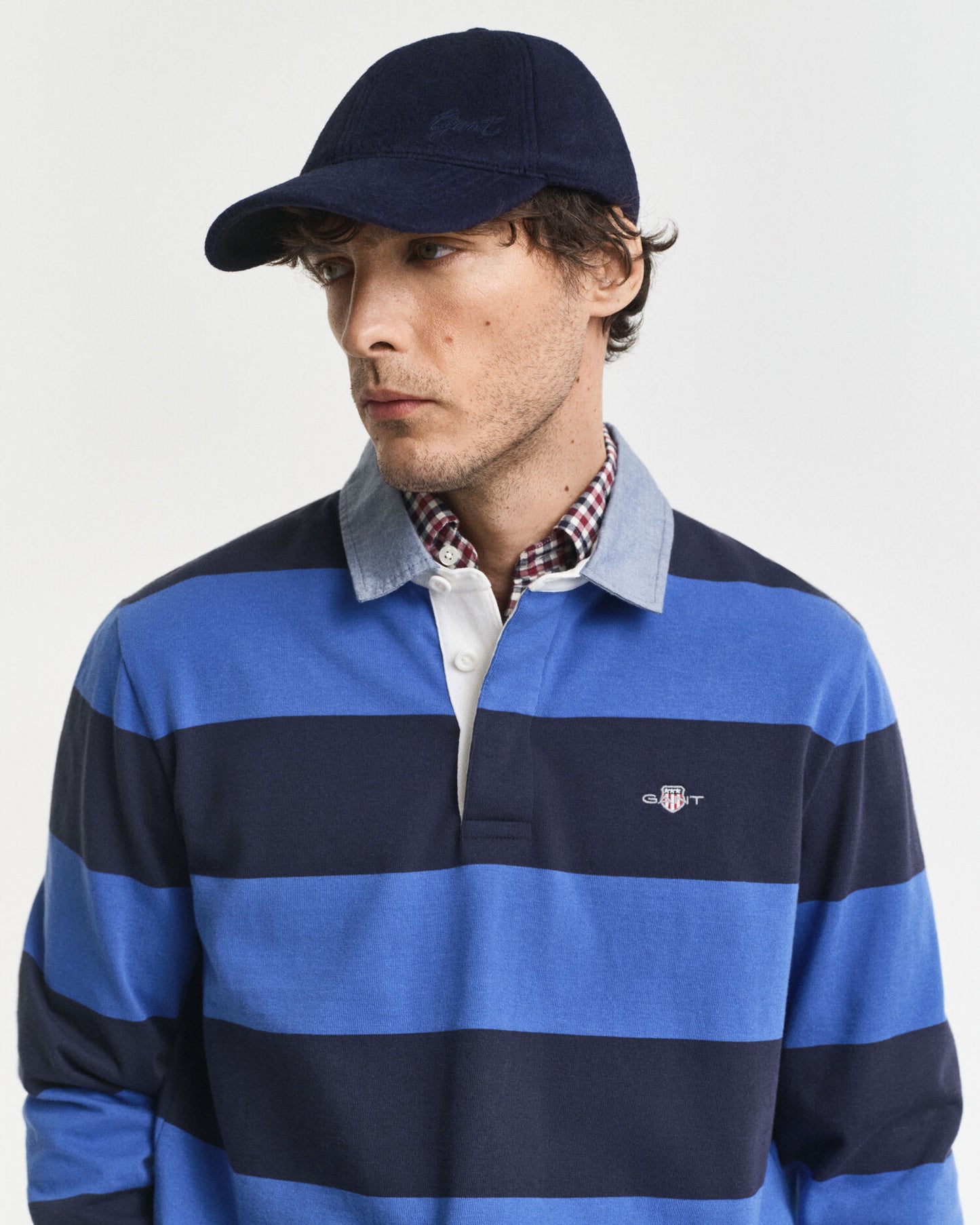 Rugger mit Chambray-Kragen und Streifen