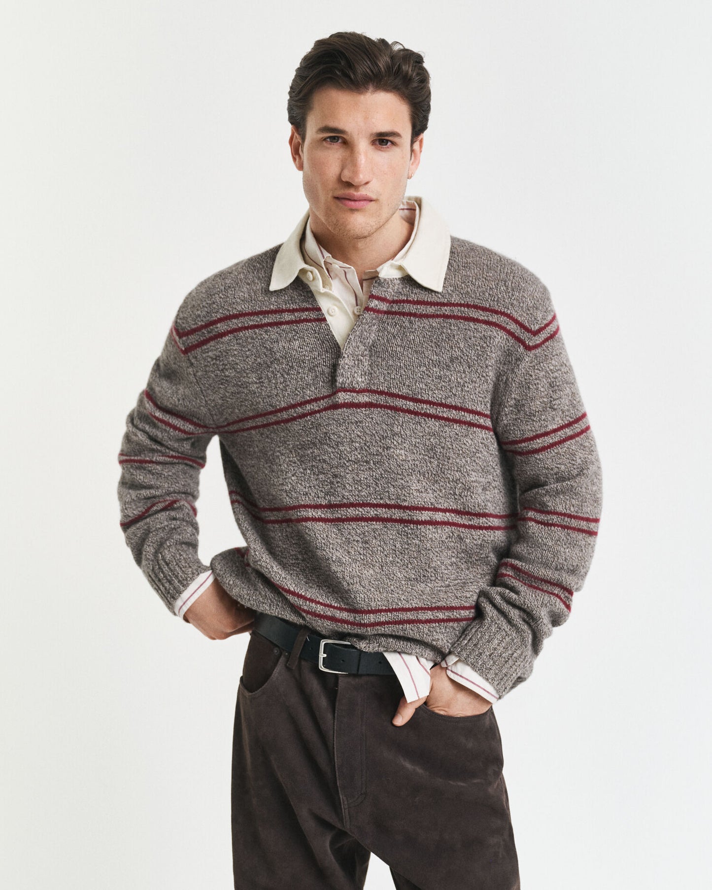 Pull polo en maille de laine mélangée à rayures